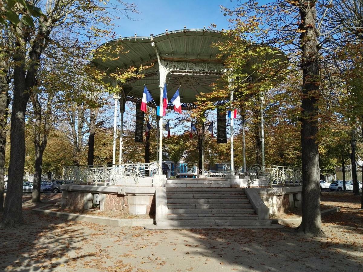 Le Duc De Vichy Leilighet Eksteriør bilde